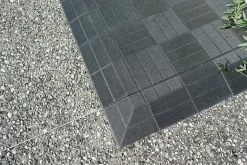 Angle de terrasse composite anthracite LATERA Original 20x20x4,5 cm