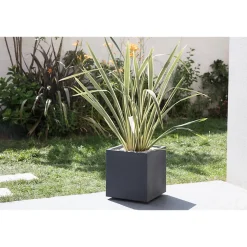 Bac carré plastique Durdica gris anthracite 39,5 x 39,5 x h. 43,5 cm