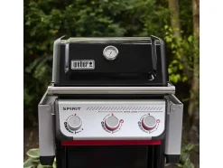 Barbecue à gaz Spirit E-325 + Set d'accessoires clipsables Weber Works + Bac et planche à découper Weber Works - Weber