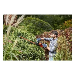 BLACK+DECKER Taille-Haie 60 cm 600 W - BEHTS501-QS - Embout Lame De Scie