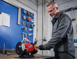 Einhell Touret à meuler TC-BG 150 B - D.150 - Taille de grain K36 - 350 W