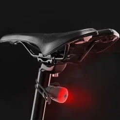 LED arrière et avertisseur de freinage automatique Urban Moov