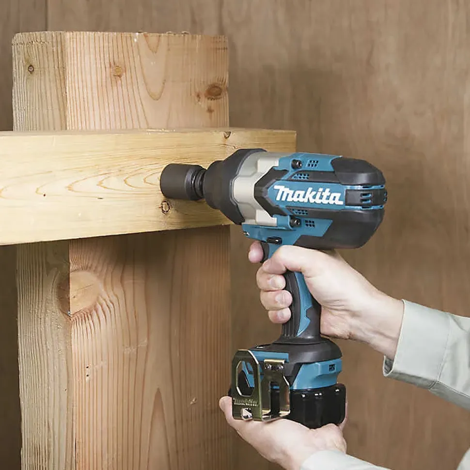 Makita Clé à chocs sans fil DTW1002RTJ