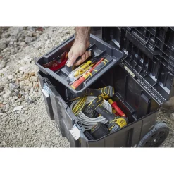 Mallette grand volume manche télescopique Tstak Fatmax STANLEY FMST1-75753