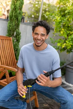 Nettoyeur haute pression Karcher K3 FJ - Pression 120 bar- Débit 380 l/h- Buse à jet plat