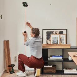 Niveau laser avec mètre ruban (2m) intégré Bosch Atino laser ligne 2,2 m, faisceau rouge, laser classe 2