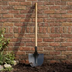 Pelle ronde de jardin avec manche en bois L.137 cm