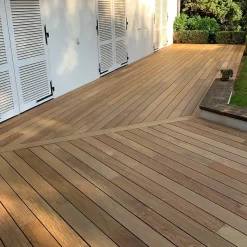 Planches de terrasse bois exotique IPE pour 20 m², Longueur 1,25 m.