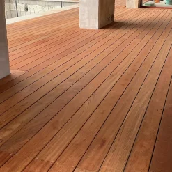 Planches de terrasse bois exotique JATOBA pour 20 m², Longueur 2,15 m.