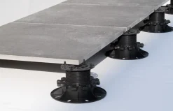 Plot pour terrasse vendu par 10 hauteur réglable de 60 à 115 mm