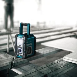 Radio de chantier sans fil sans batterie Makita DMR112 connexion Bluetooth et auxiliaire bande radio DAB+/FM