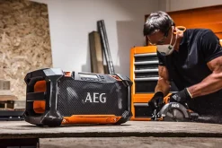 Radio de chantier sans fil AEG BRSP18 IP54 18V ( sans batterie)