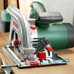 Scie circulaire filaire Bosch PKS 66-2AF 1600W 66 mm