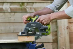 Scie circulaire sans fil Ryobi R18CSP 18V 45 mm (sans batterie)