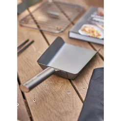 Spatule large pour plancha avec revêtement en titane Forge Adour