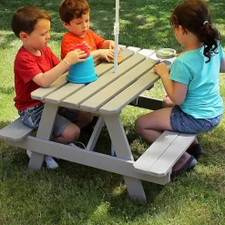 Table bois enfant avec insert parasol PICNIC