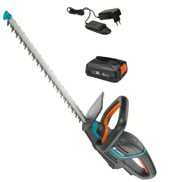 Taille-haie sans fil avec batterie 18 V - longueur de la lame 50 cm - écartement des dents 20 mm - Gardena ComfortCut 50/18V P4A
