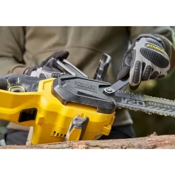 Tronçonneuse 30 cm BRUSHLESS 18V STANLEY FATMAX V20 - 1 x 4 Ah - SFMCCS730M1-QW "